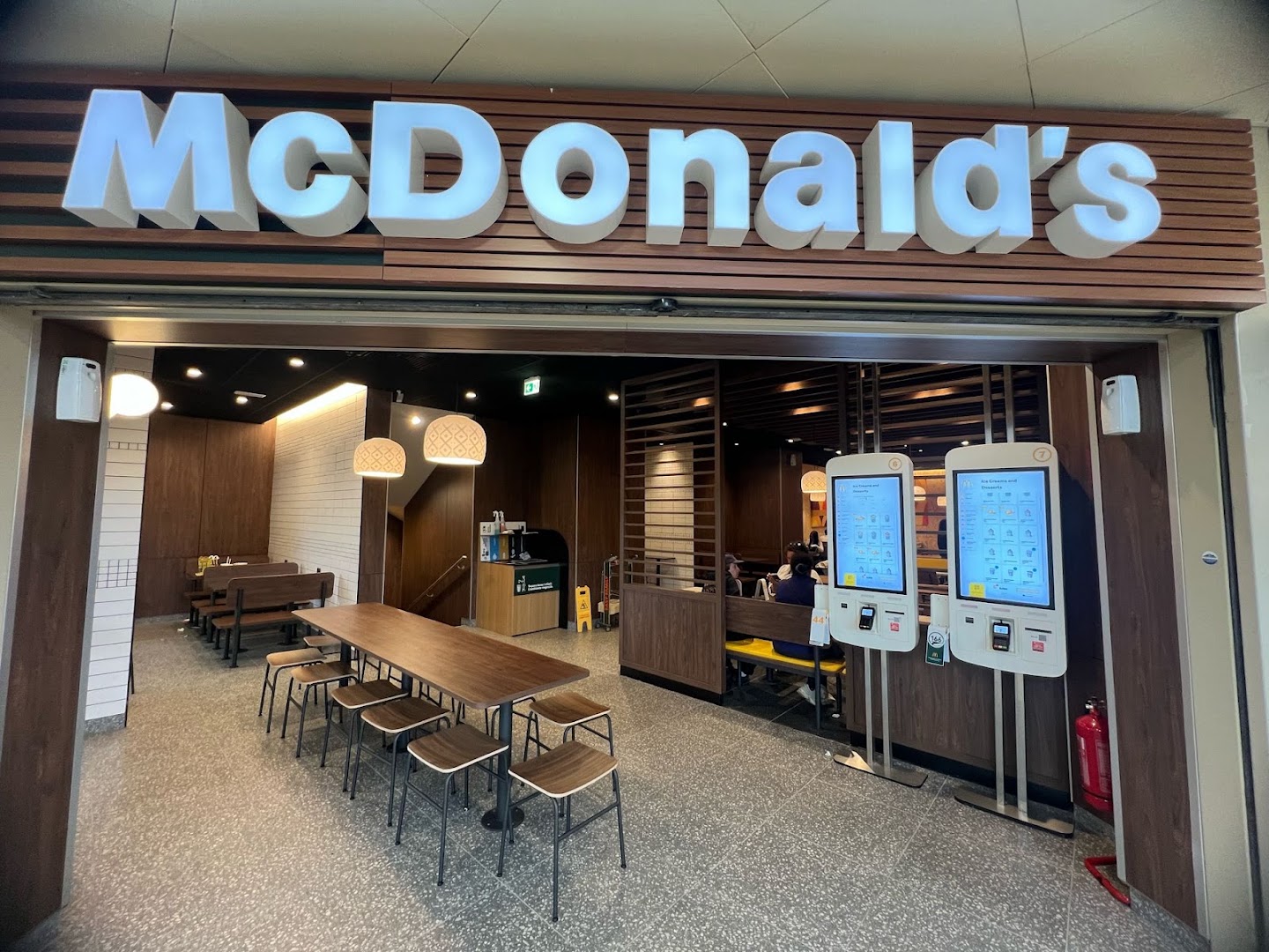 McDonald's C.C. Olbia Mare, Olbia