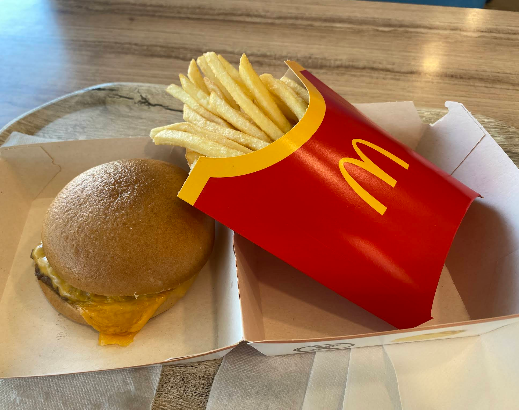 McDonald's Carate Brianza Carso