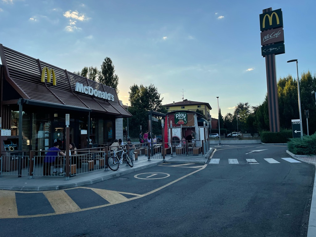 McDonald's Castelfranco Emilia