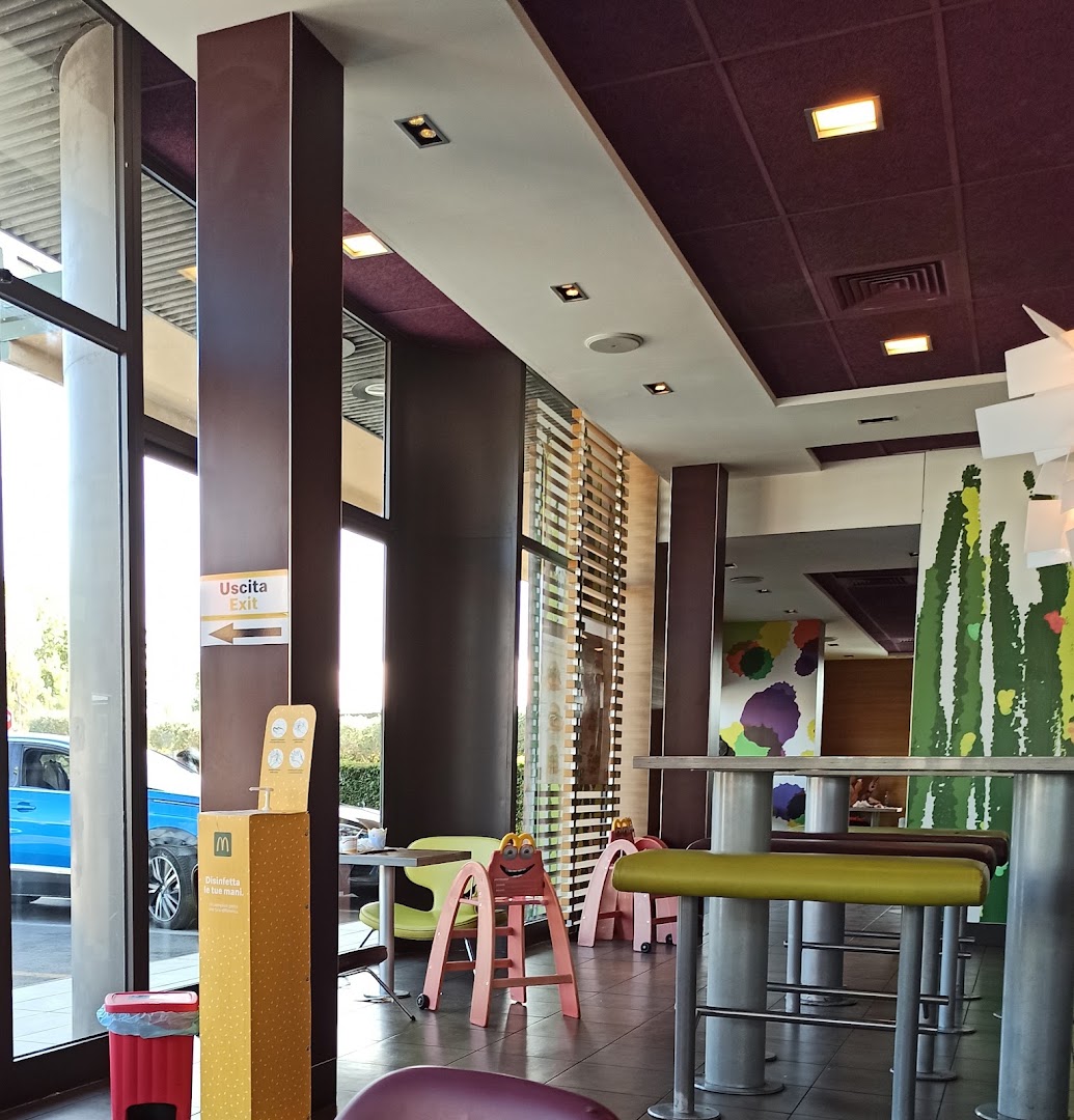 McDonald's Collesalvetti