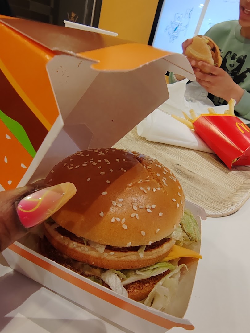 McDonald's Falconara Marittima, Falconara Marittima