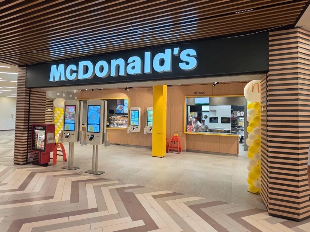 McDonald's Fano Einaudi Mall