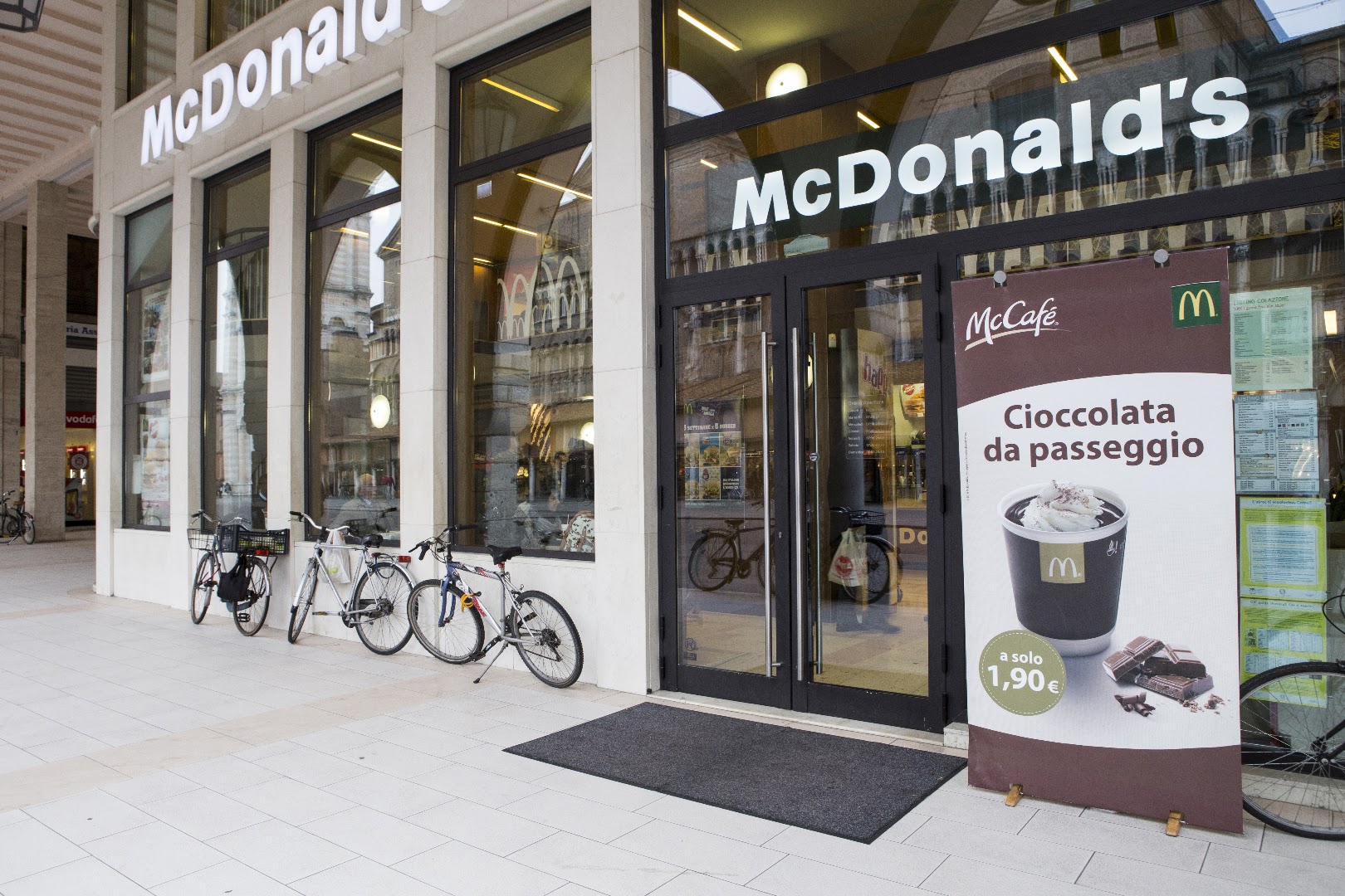 McDonald's Ferrara Piazza Trento e Trieste