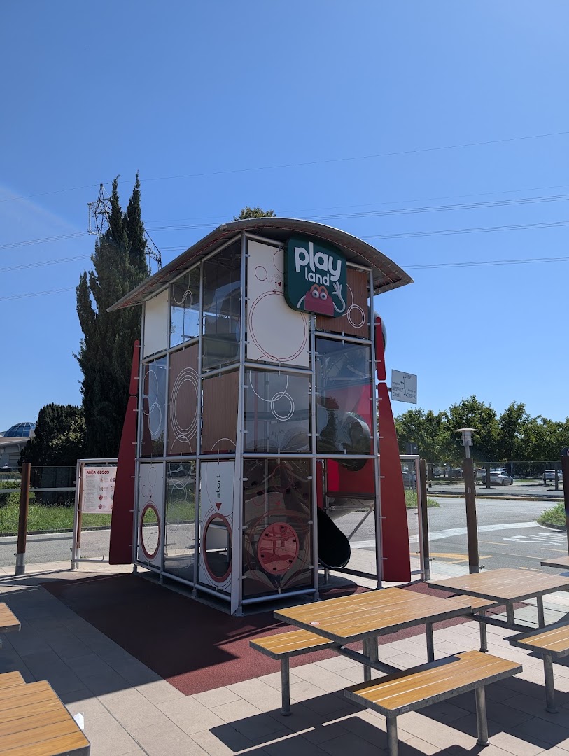 McDonald's Fiume Veneto, Fiume Veneto