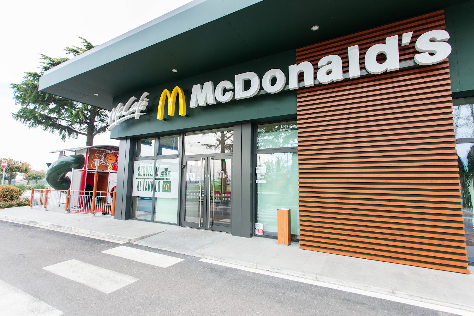 McDonald's Foligno Via Fiamenga