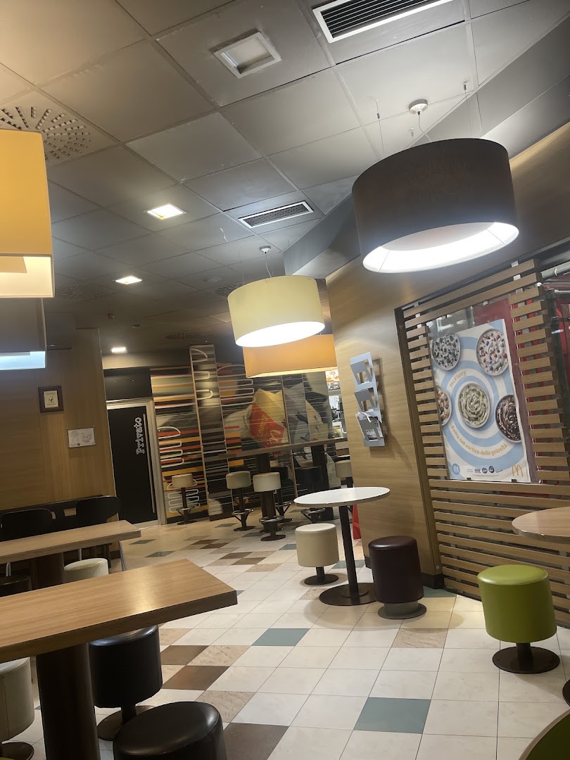 McDonald's Fossano Drive