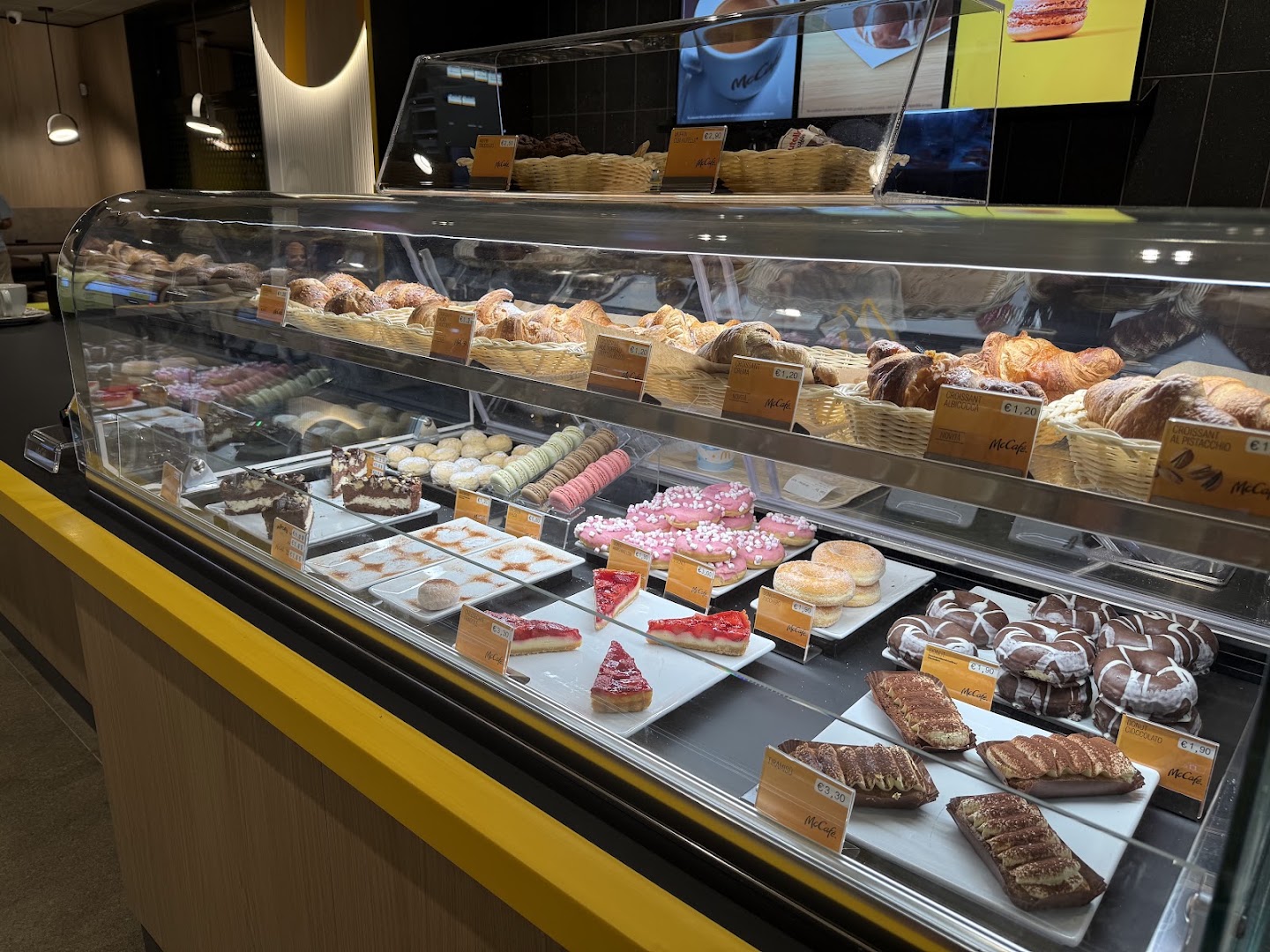 McDonald's Frosinone Landolfi