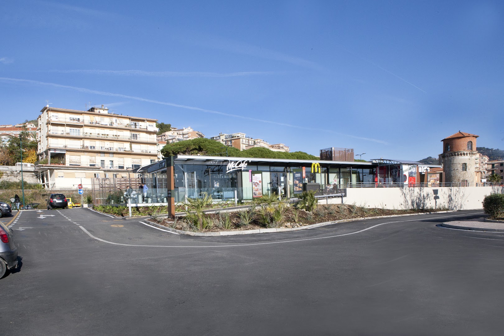 McDonald's Imperia Drive