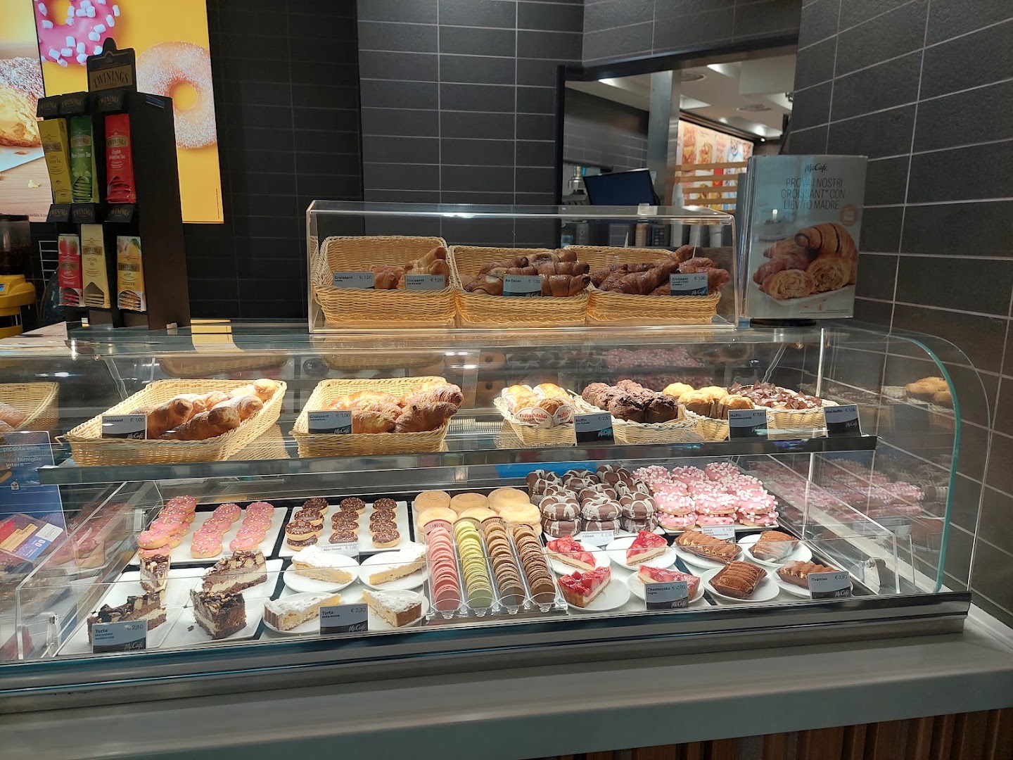 McDonald's Latina Fiori