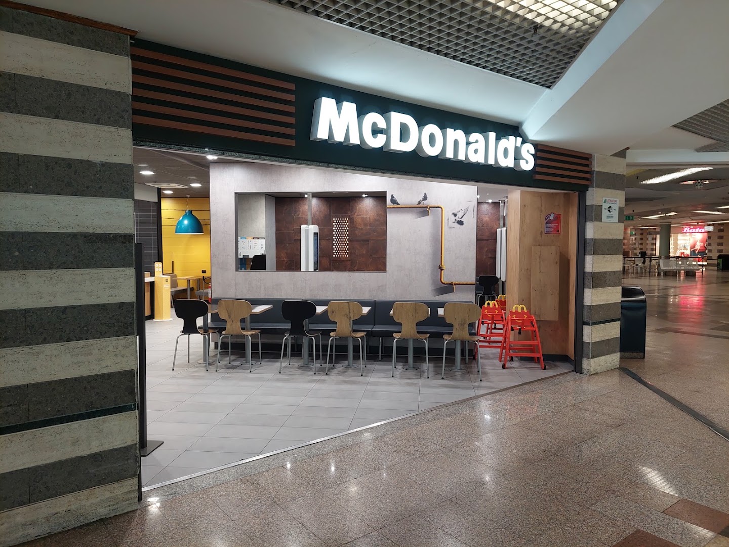 McDonald's Latina Fiori