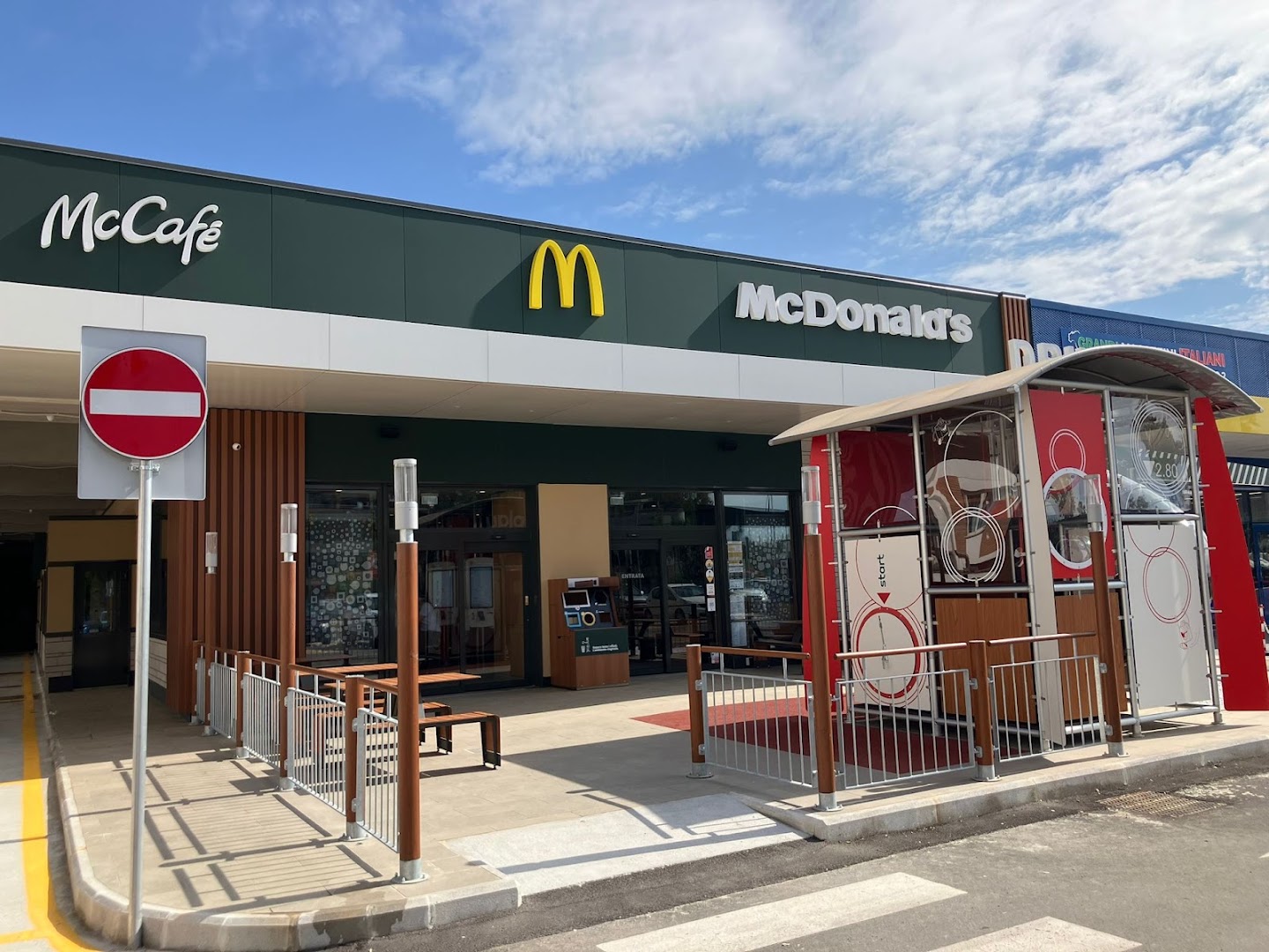 McDonald's Latina Lido