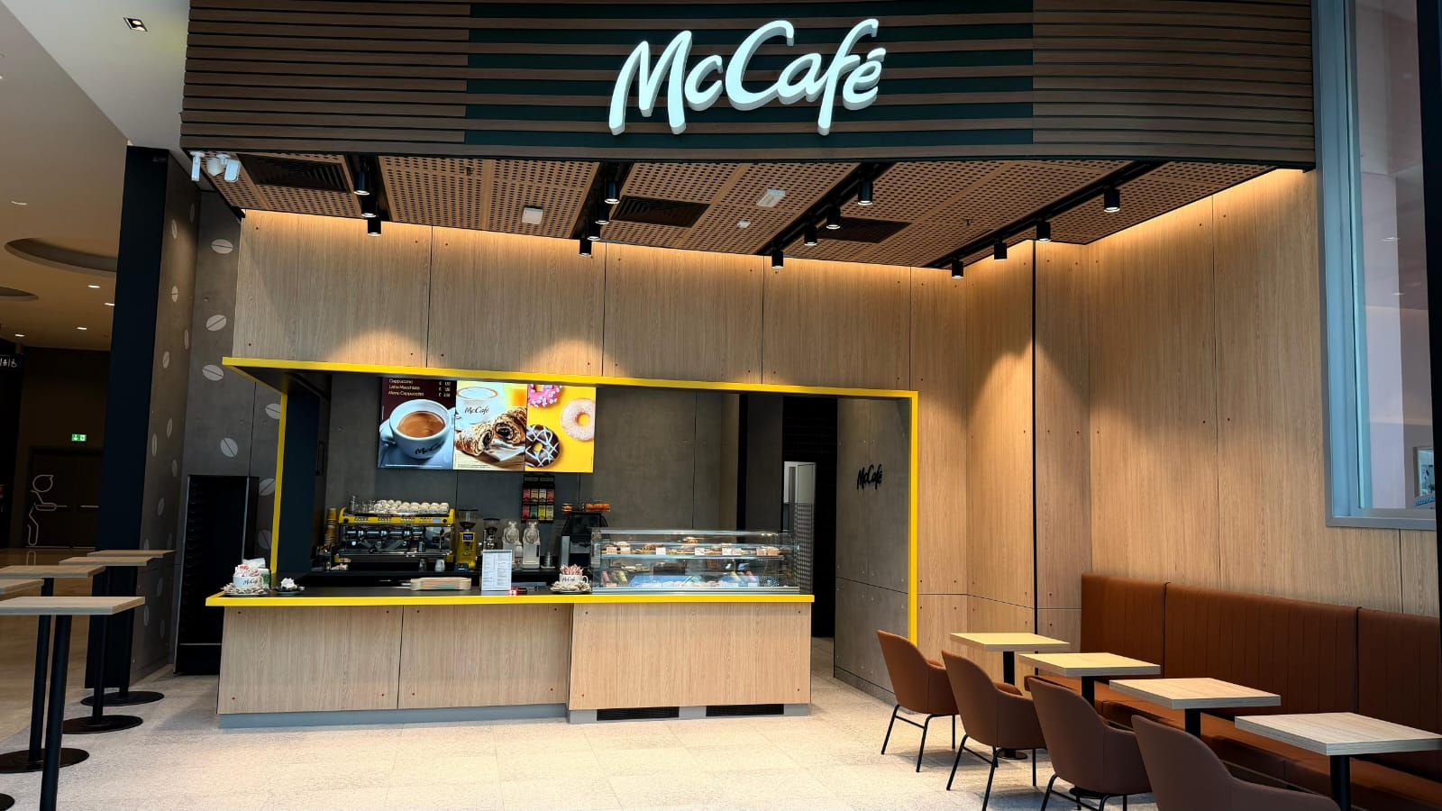 McDonald's Marghera C.C. Nave de Vero