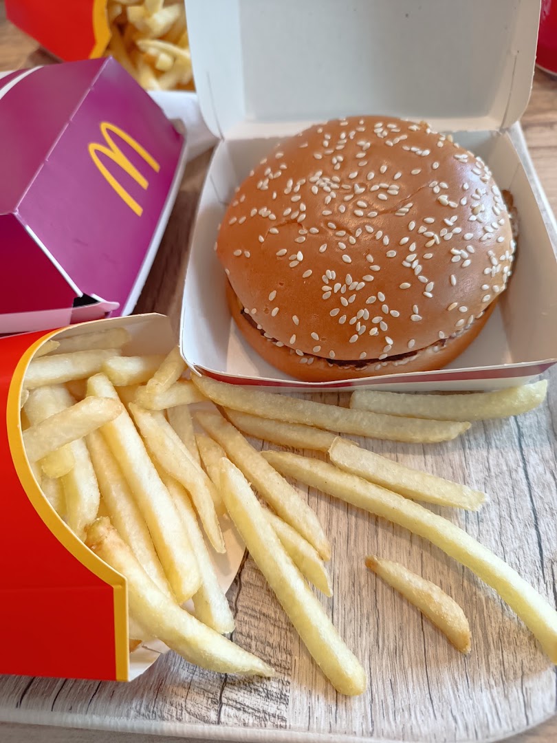 McDonald's Merano Via Roma, Merano