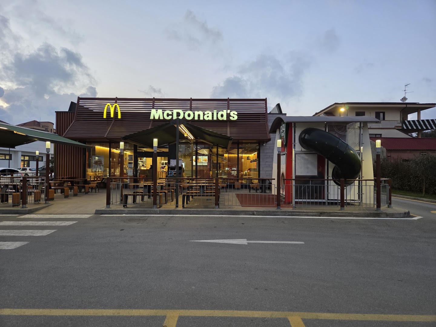 McDonald's Messina Cairoli