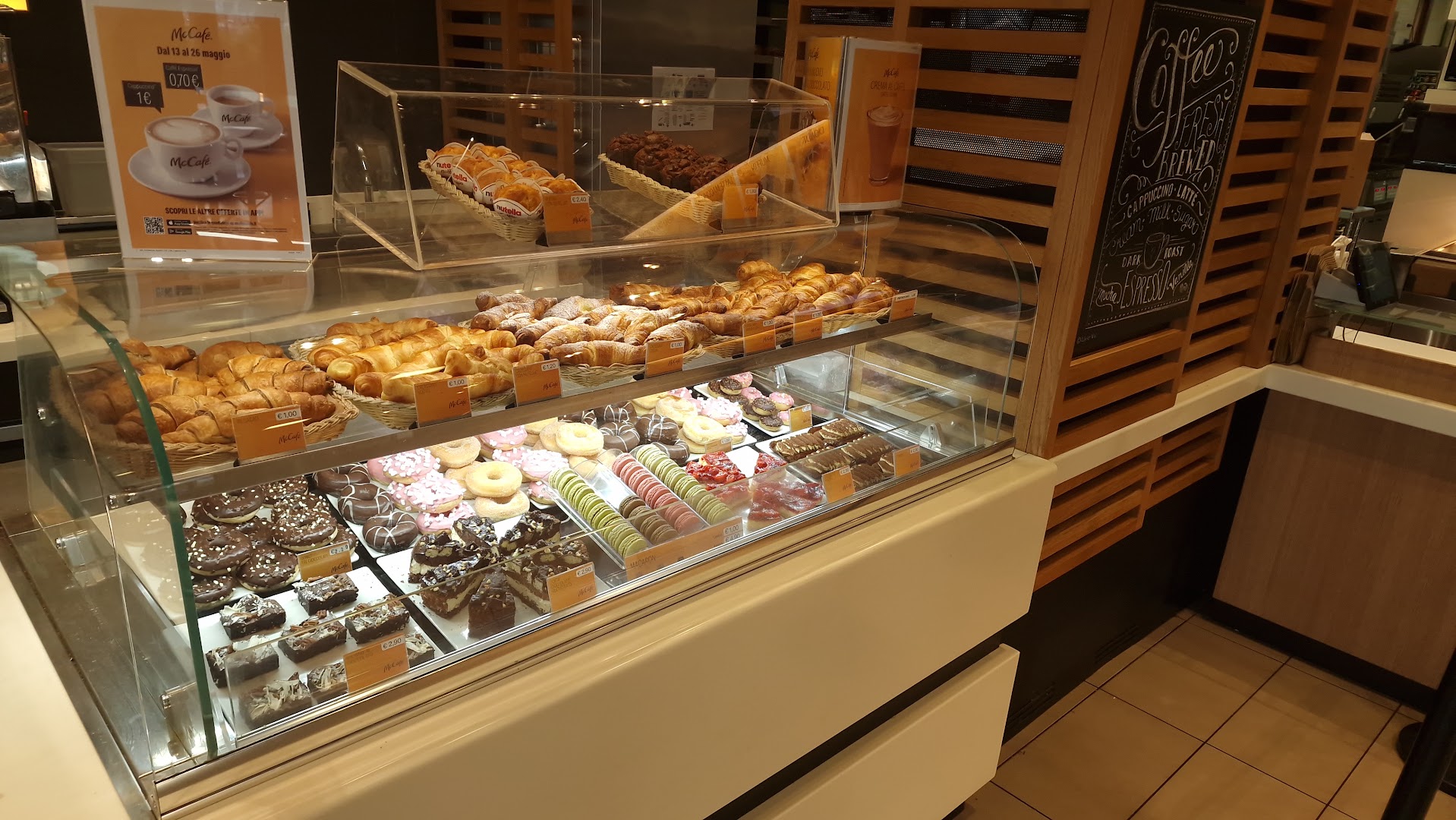 McDonald's Milano Lorenteggio Drive