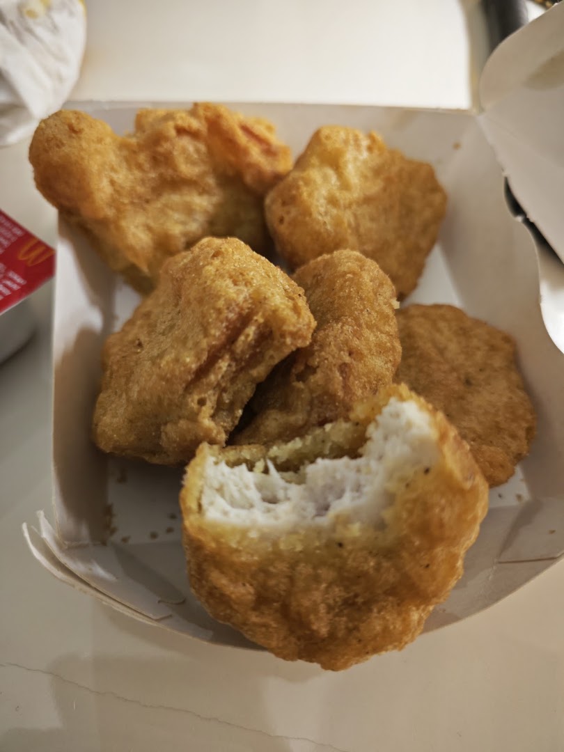 McDonald's - Milano Piazza Duca D'Aosta