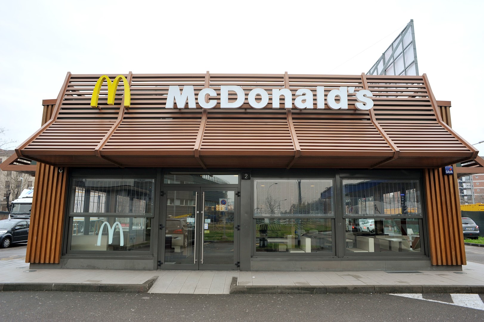 McDonald's Milano Viale De Gasperi