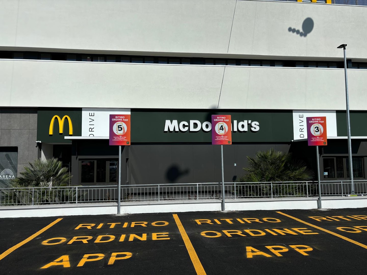 McDonald's Misterbianco SS121 - C.C. L'Arena