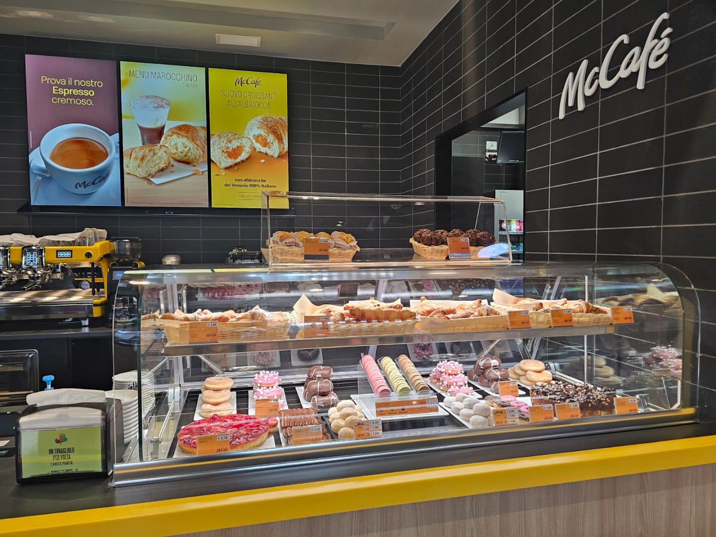 McDonald's Nocera Superiore Camerelle
