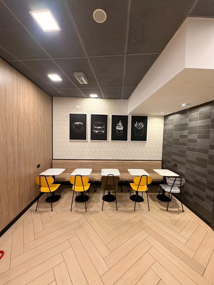 McDonald's Nola C.C. Vulcano Buono