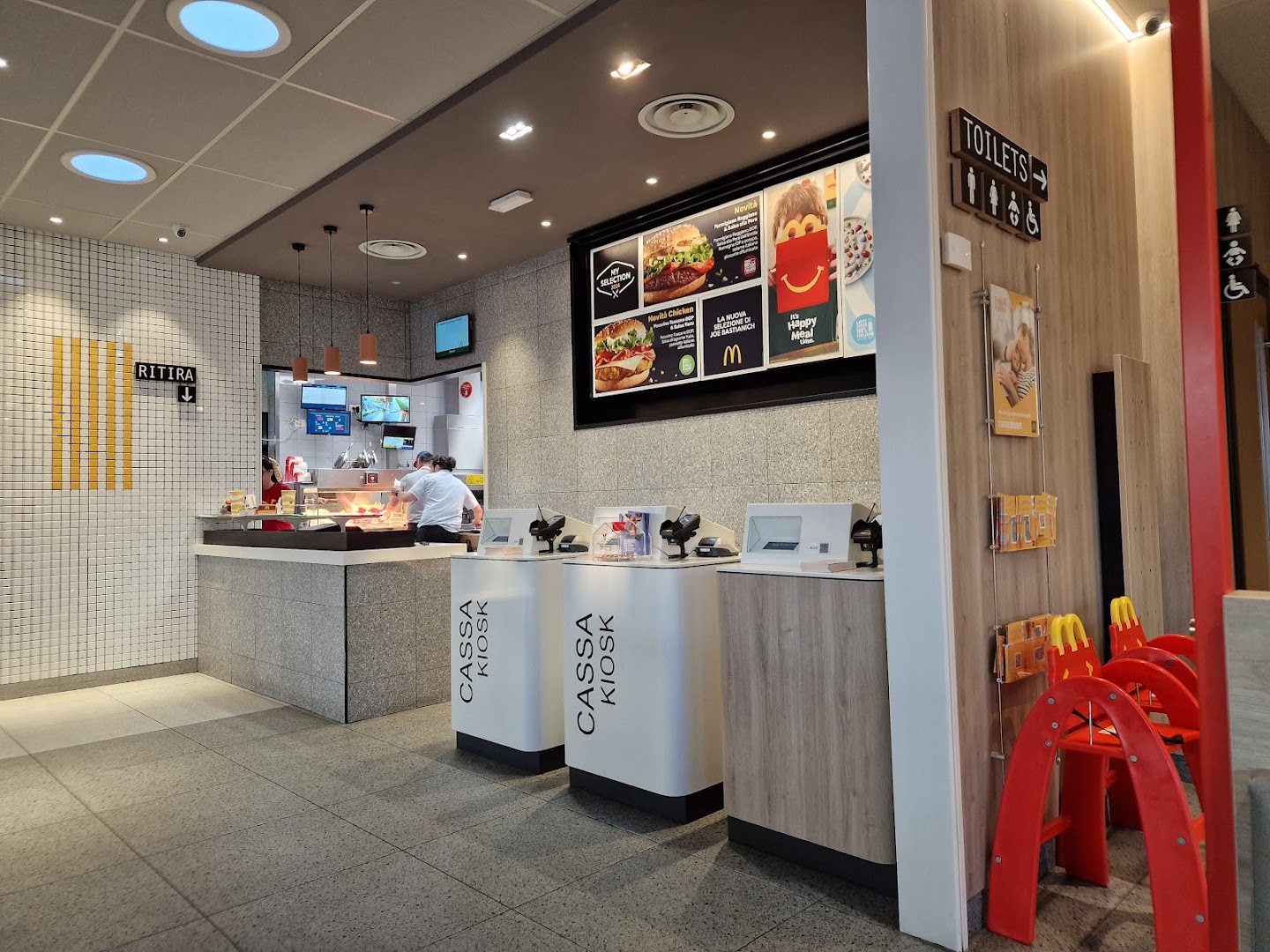 McDonald's Oleggio via Carmine