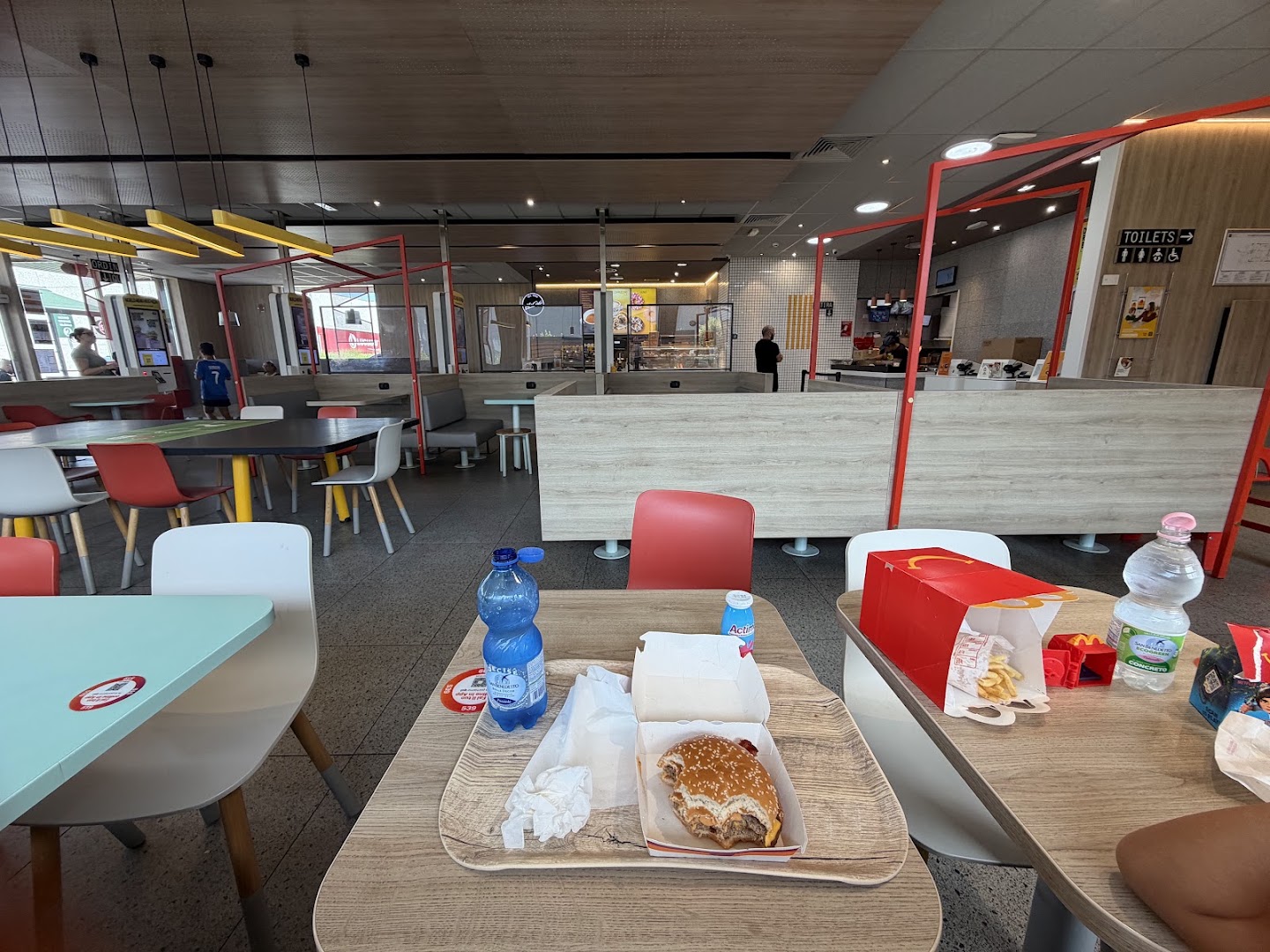 McDonald's Oleggio via Carmine, Oleggio