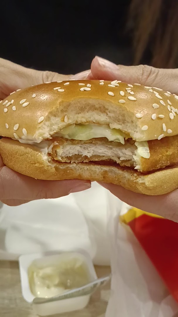 McDonald's Orte Drive-Caldare