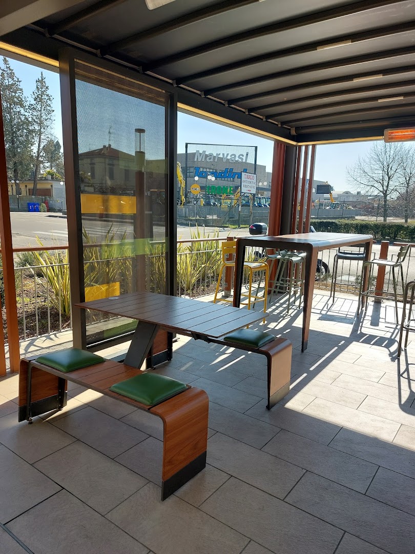 McDonald's Parma Ovest, Parma