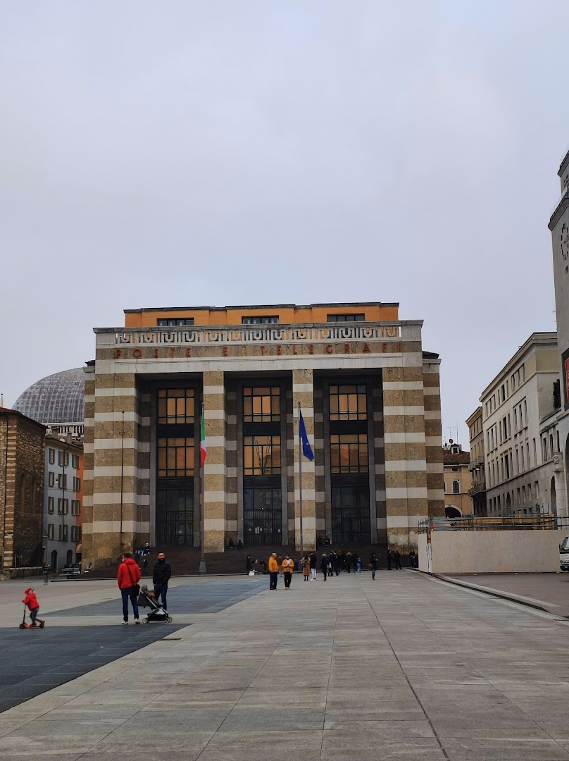 McDonald's Piazza Vittoria
