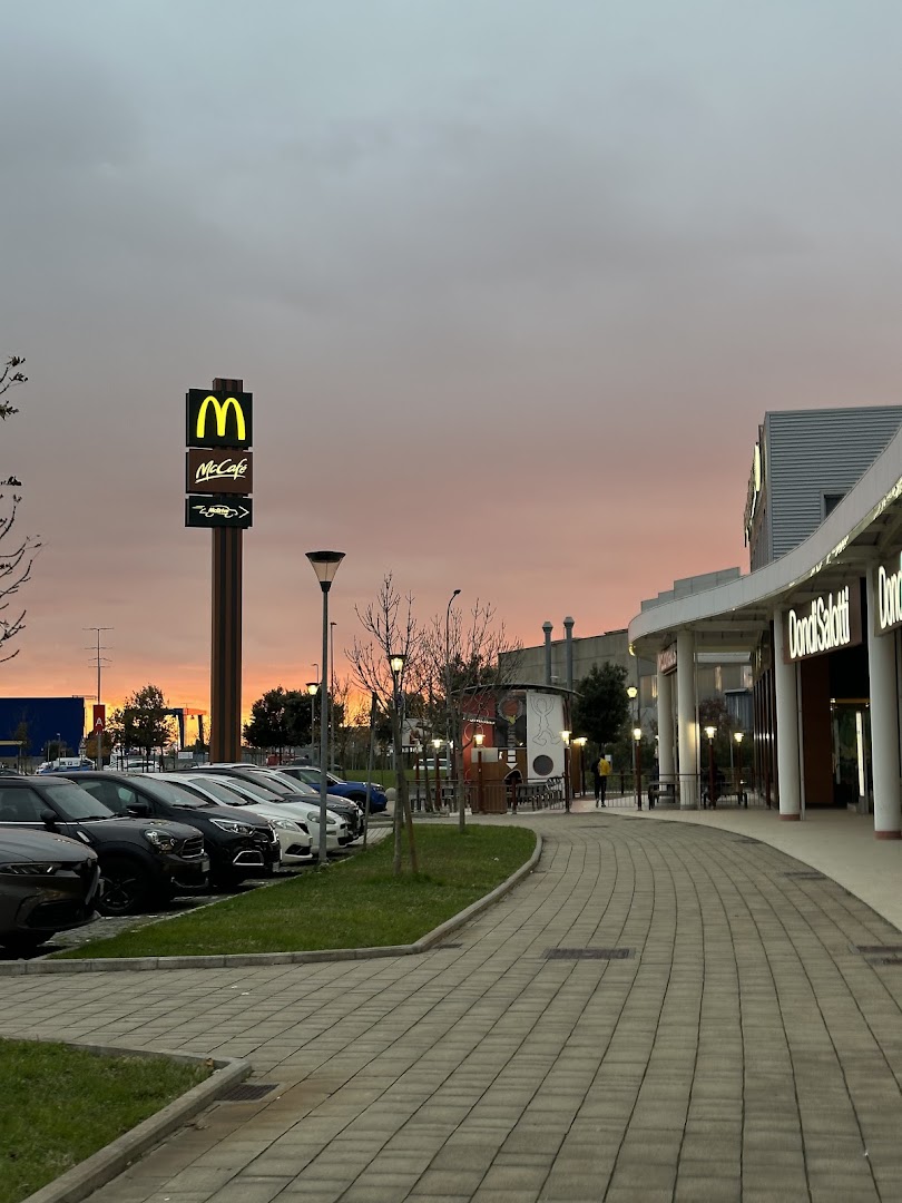 McDonald's Pisa Darsena
