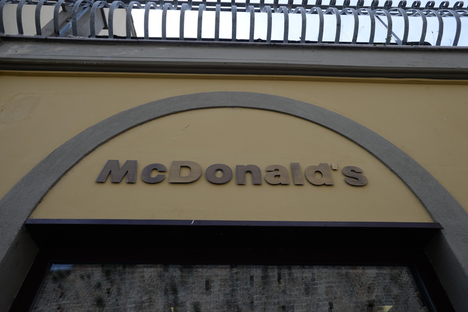 McDonald's Pisa Miracoli
