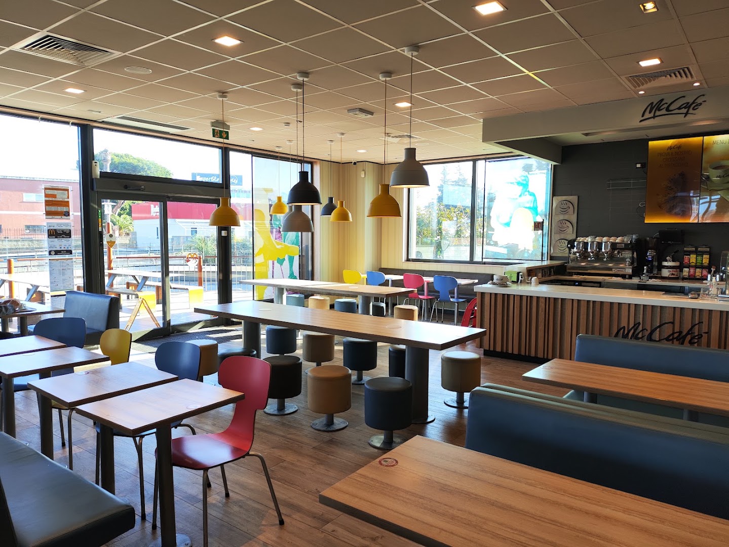 McDonald's Pomezia Via Roma