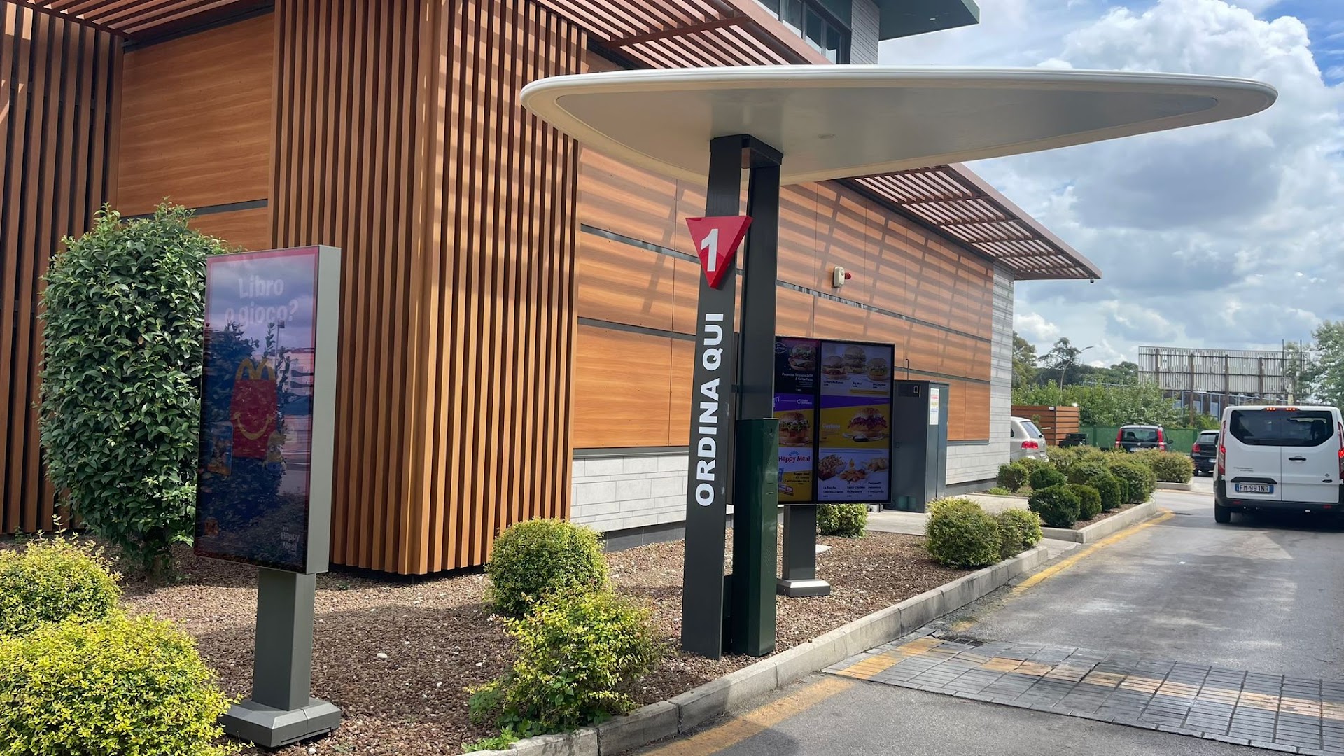 McDonald's Pomezia Via Roma