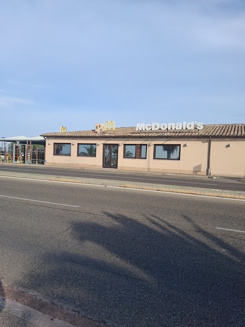 McDonald's Quartu Sant'Elena Poetto