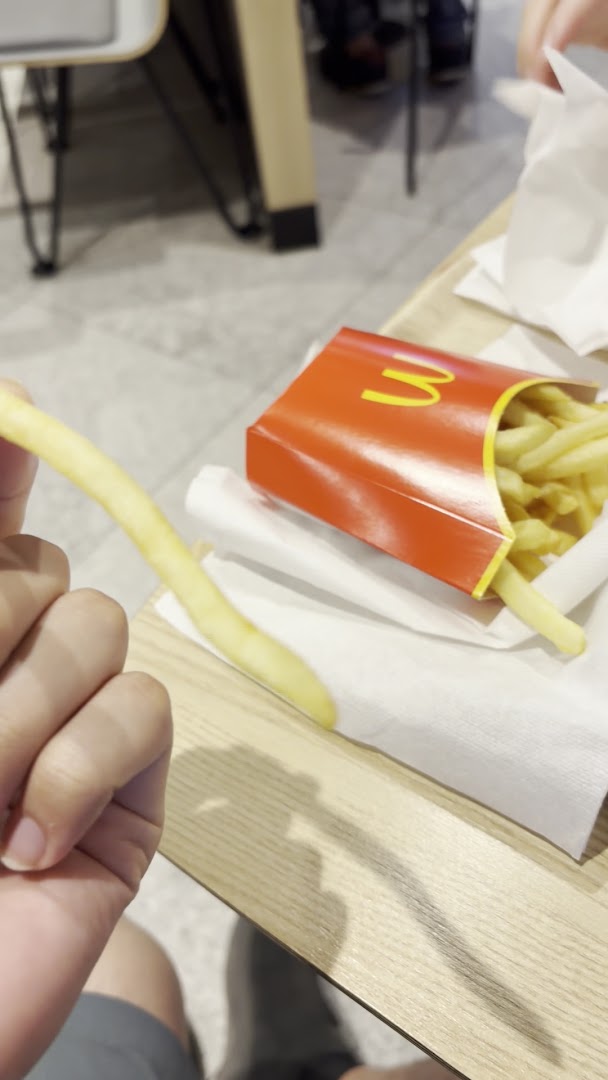 McDonald's Roma Happio