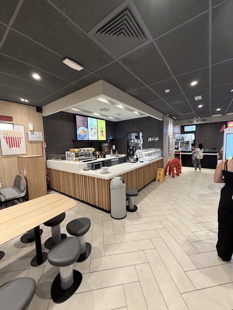 McDonald's Salerno Retail Park - Fuorni