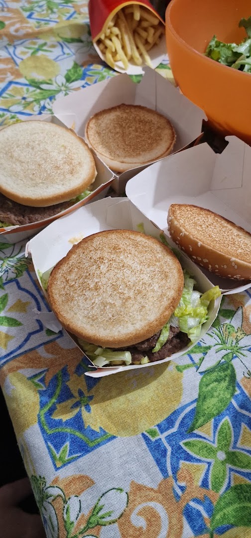 McDonald's Salerno Retail Park - Fuorni