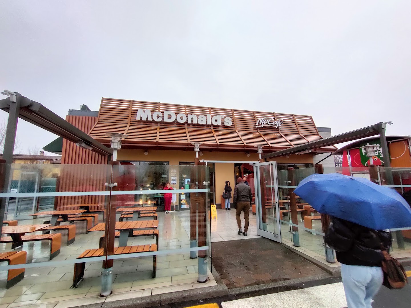 McDonald's Serravalle Scrivia Drive