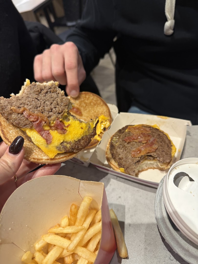 McDonald's Taranto Consiglio Drive