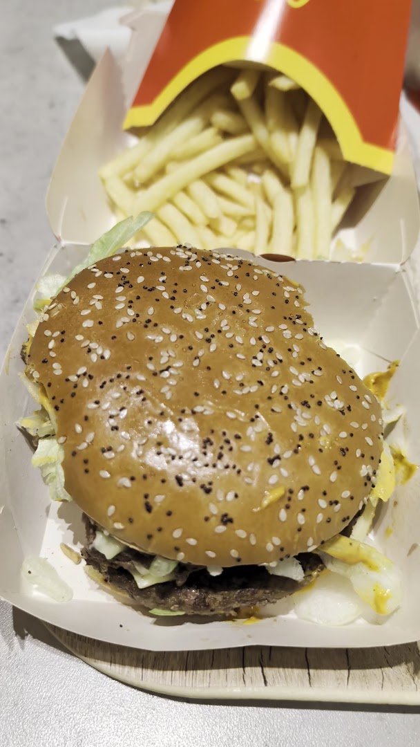 McDonald's Torri di Quartesolo C.C. Le Piramidi