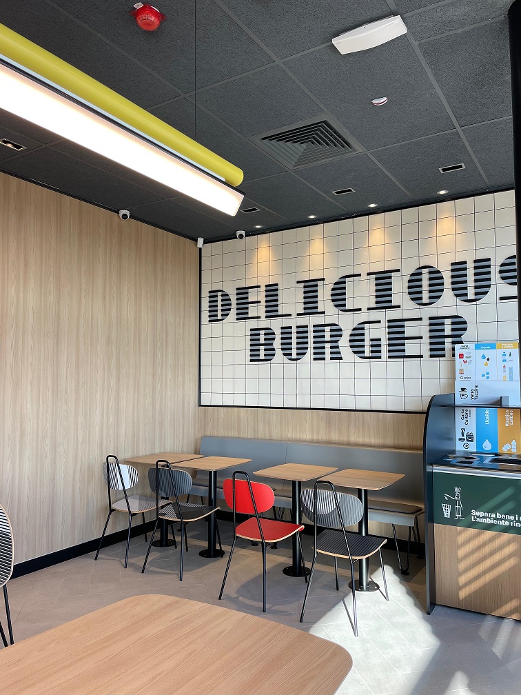 McDonald's Valdera Ads