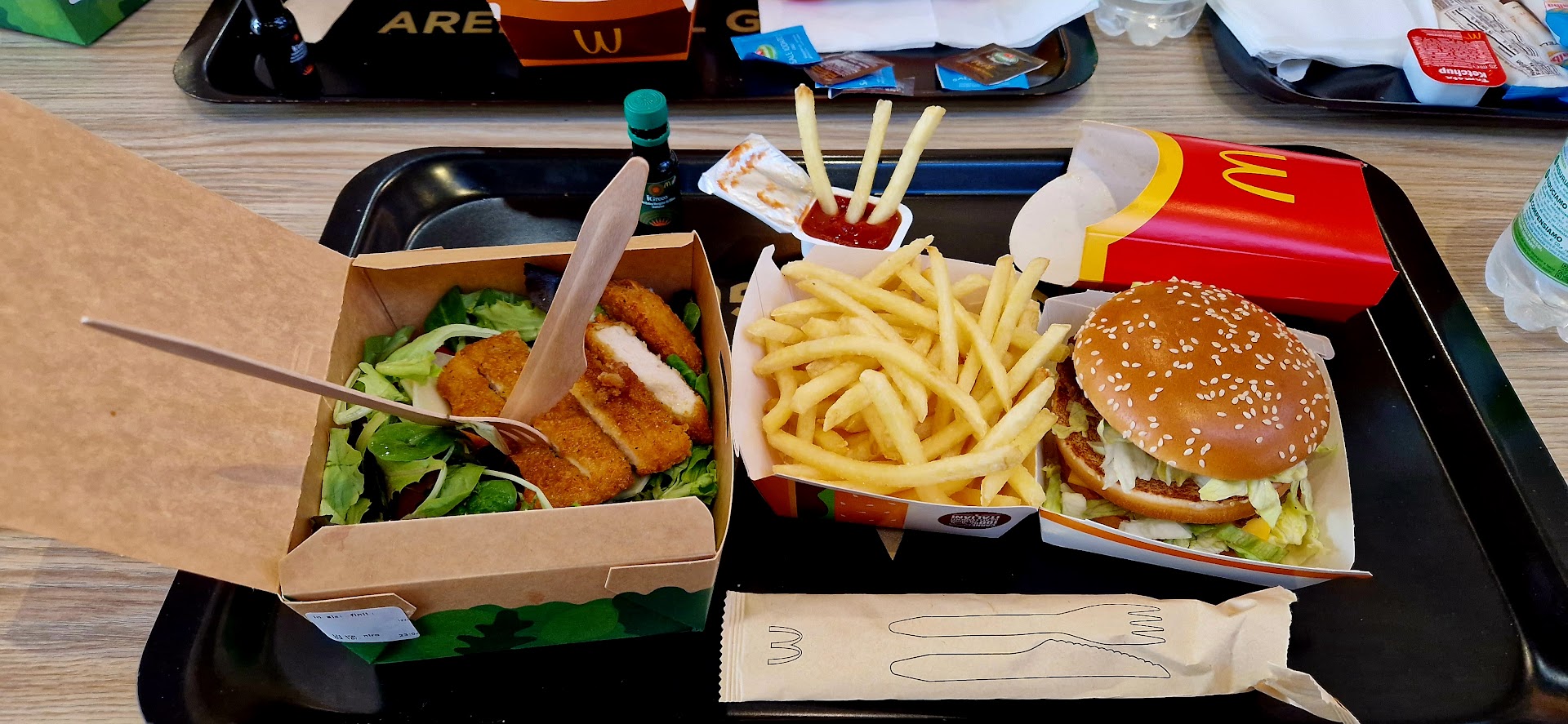 McDonald's Verona C.C. Adigeo