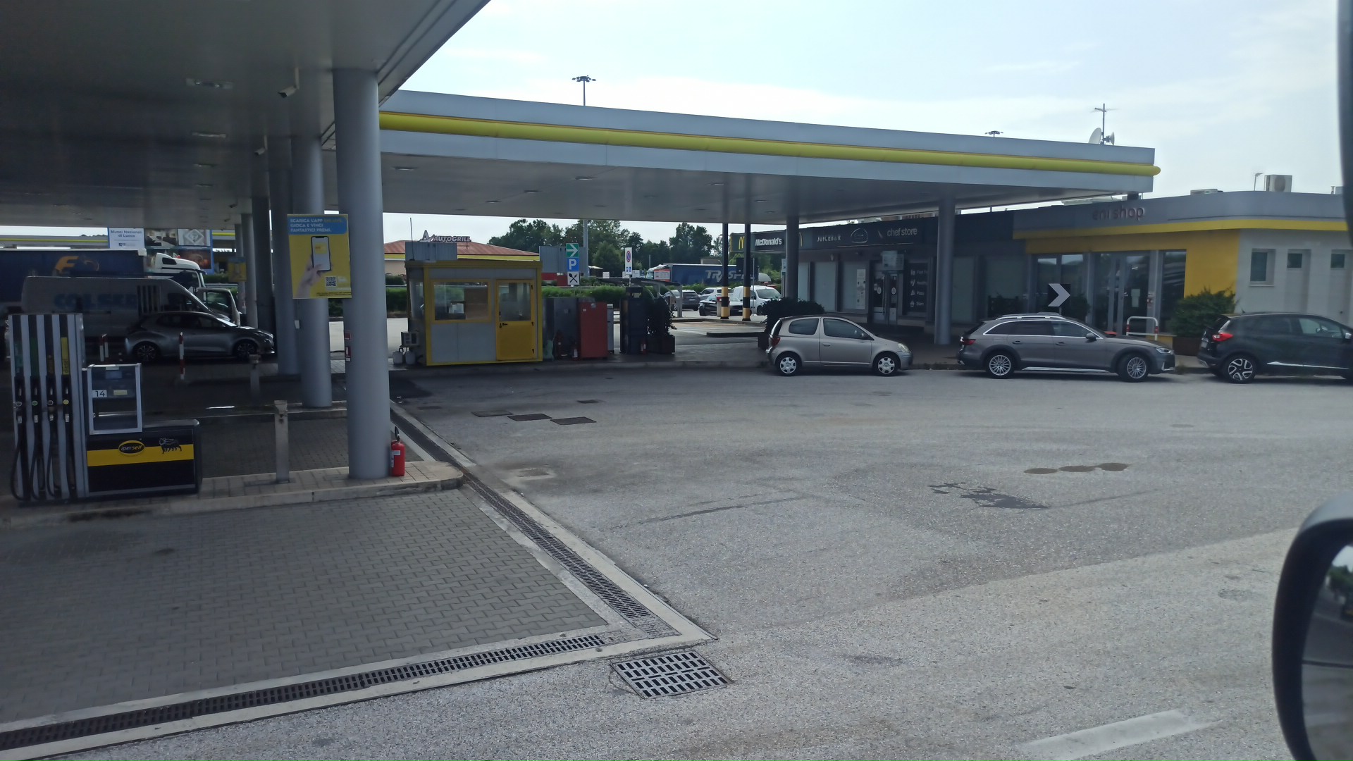 McDonald's Versilia Est