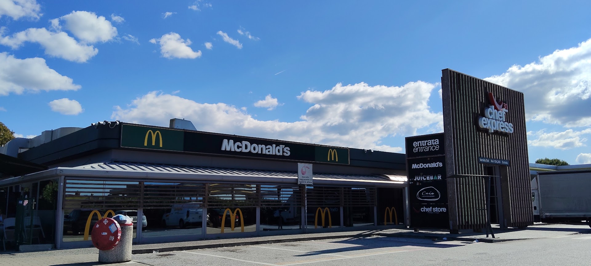 McDonald's Versilia Est