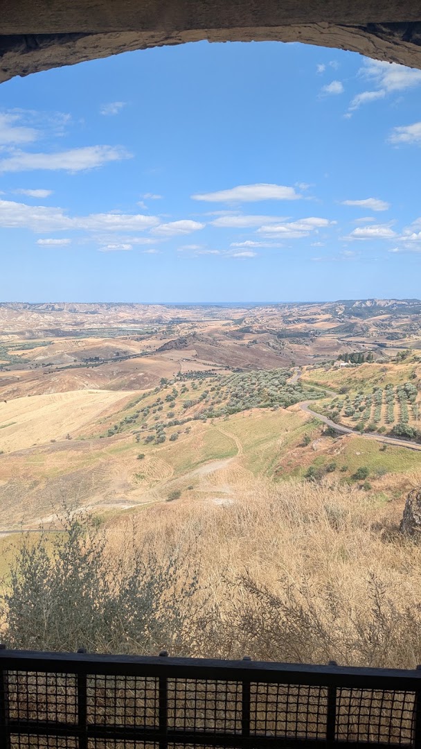 MEC | Museo Emozionale di Craco, presso il Convento di San Pietro