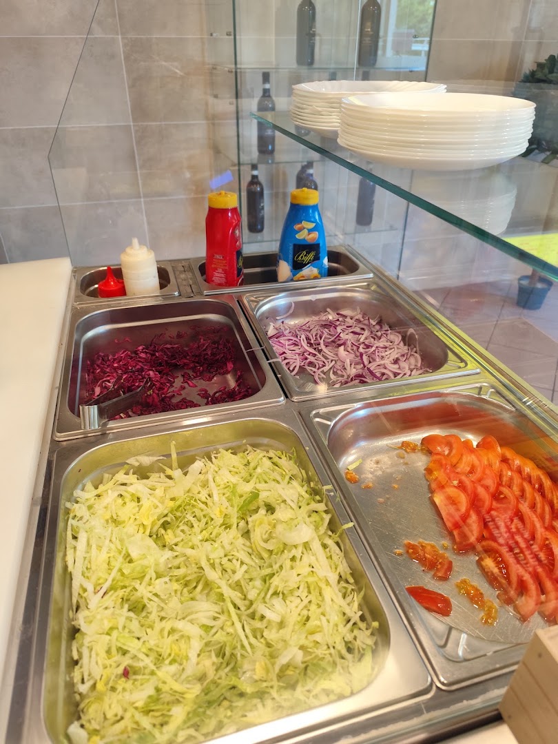 Med Pizza e Kebab