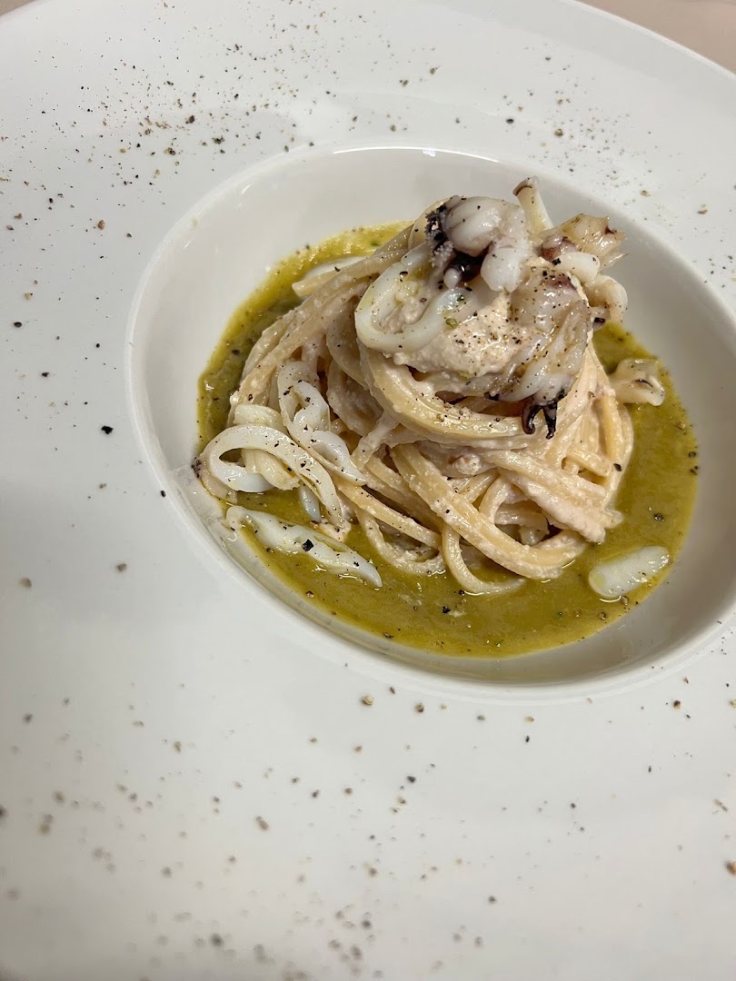 Medì Restaurant Wine & Food