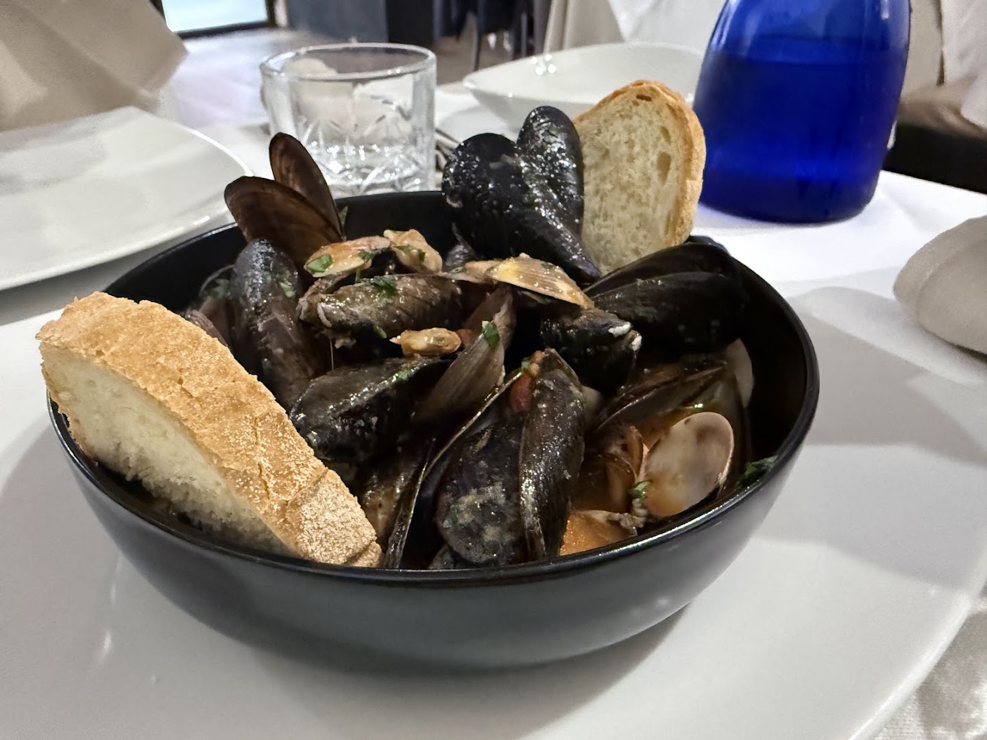 Medì Restaurant Wine & Food