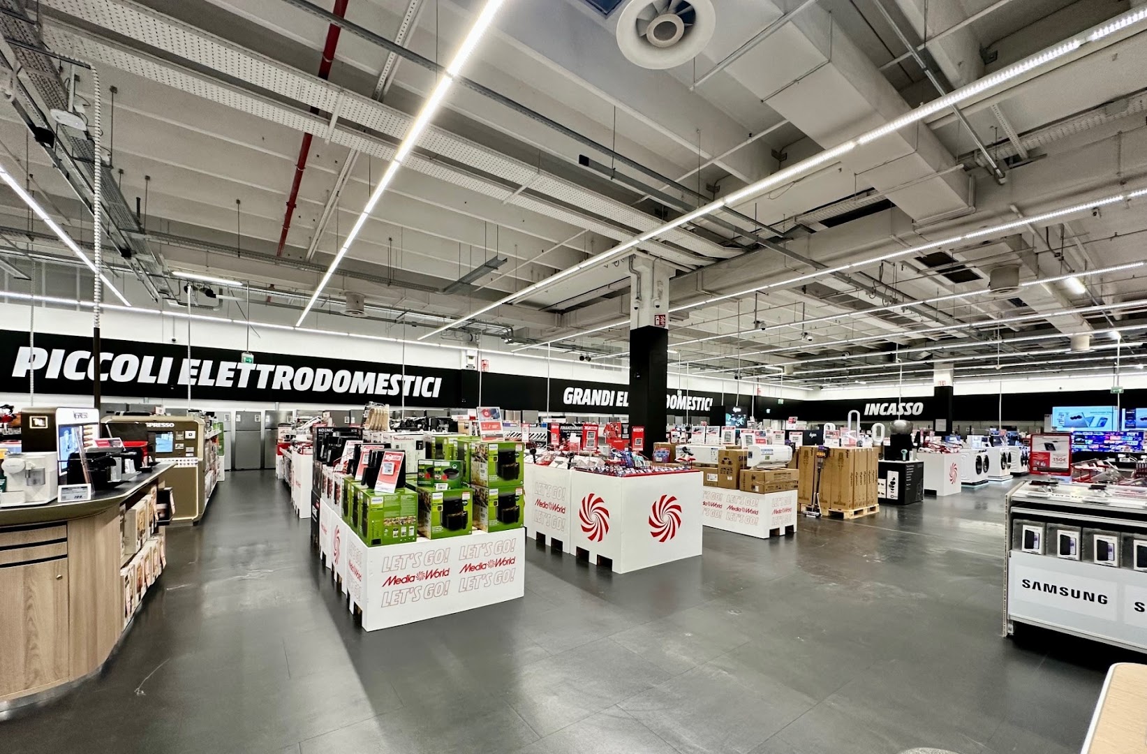 MediaWorld Curno, Curno