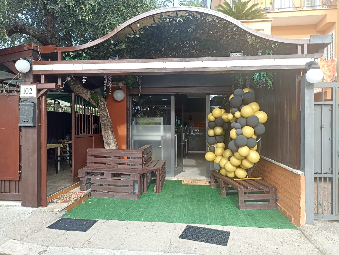 Meepura Lanka Bar & Restaurant